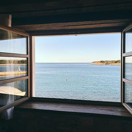City Center Coastal Escape - Apartments With Sea View Or Cozy Room Novigrad  Zewnętrze zdjęcie